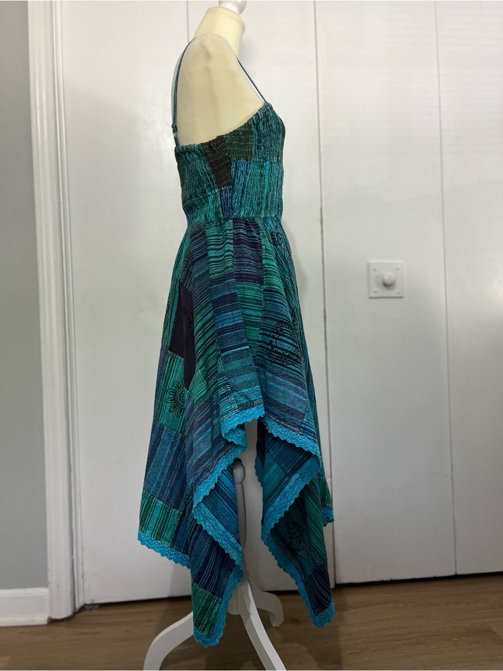 Ananta Cotton Patchwork & Printed Dress  Boho Crochet Trim Smocked Bodice NWT - Picture 7 of 13